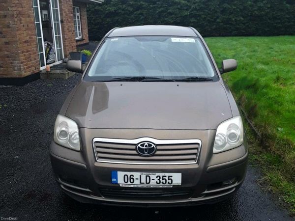 Toyota Avensis Saloon, Diesel, 2006, Brown