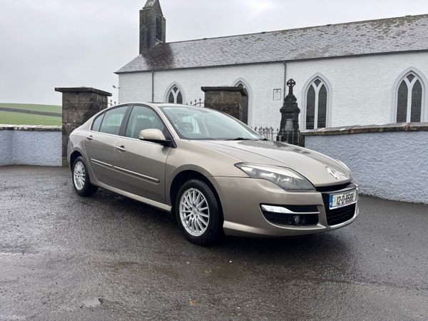 Renault Laguna Hatchback, Diesel, 2012, Gold