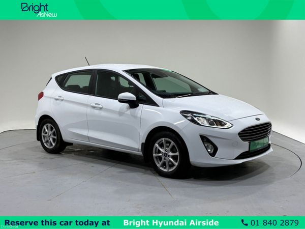 Ford Fiesta Hatchback, Petrol, 2019, White