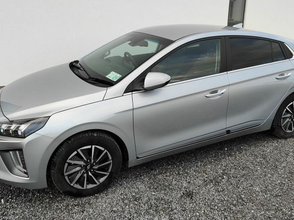 Hyundai IONIQ Hatchback, Electric, 2022, Grey