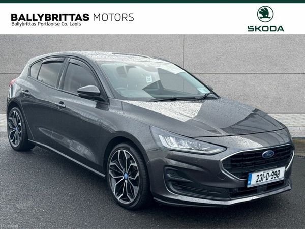 Ford Focus Hatchback, Diesel, 2023, Grey