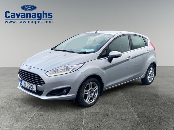 Ford Fiesta Hatchback, Petrol, 2015, Silver