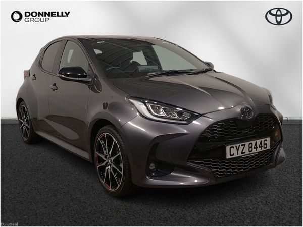 Toyota Yaris Hatchback, Petrol Hybrid, 2024, Grey