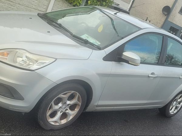 Ford Focus Hatchback, Petrol, 2008, Silver