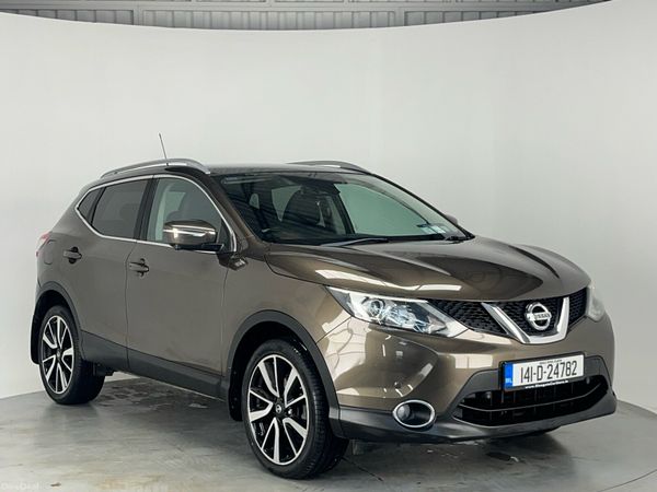 Nissan Qashqai Hatchback, Diesel, 2014, Brown