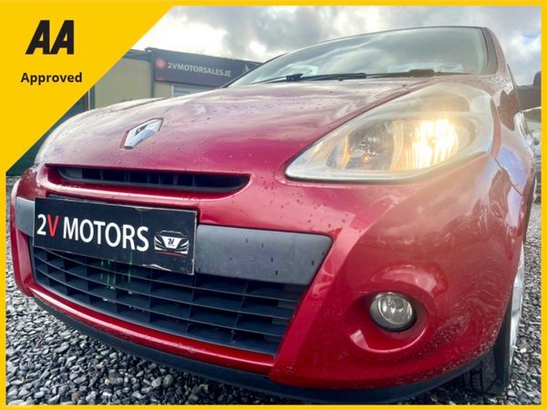 Renault Clio Hatchback, Ethanol Petrol, 2012, Red