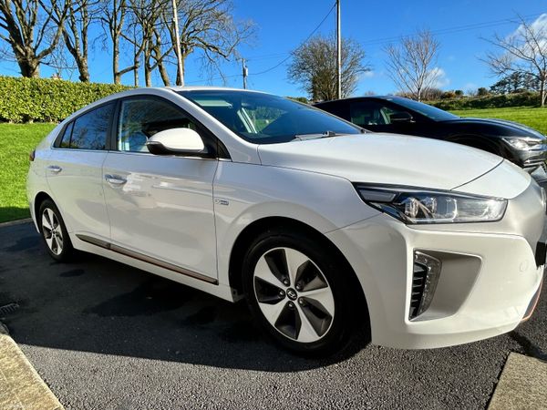 Hyundai IONIQ Hatchback, Electric, 2019, White