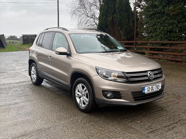 Volkswagen Tiguan SUV, Diesel, 2012, Brown
