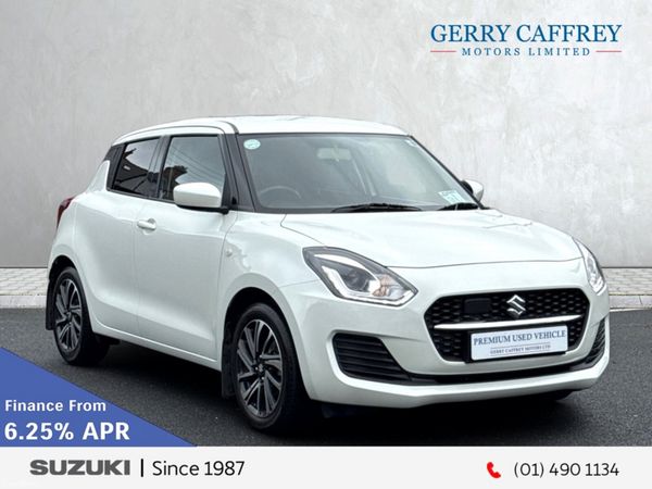 Suzuki Swift Hatchback, Petrol Hybrid, 2023, White