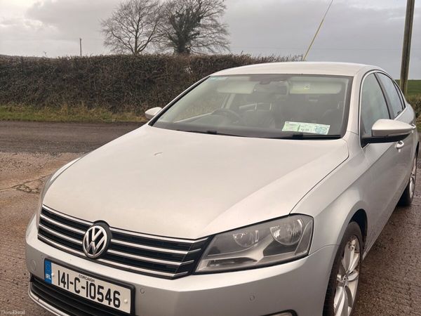 Volkswagen Passat Saloon, Diesel, 2014, Silver