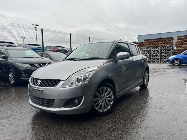 Suzuki Swift Hatchback, Petrol, 2012, Grey
