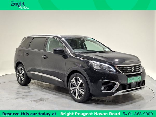 Peugeot 5008 MPV, Petrol, 2021, Black