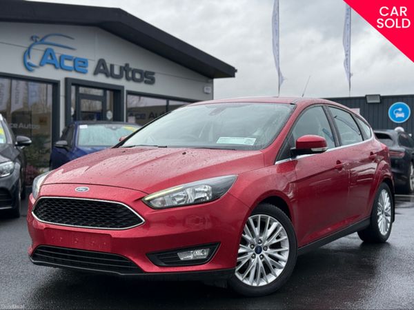 Ford Focus Hatchback, Diesel, 2017, Red