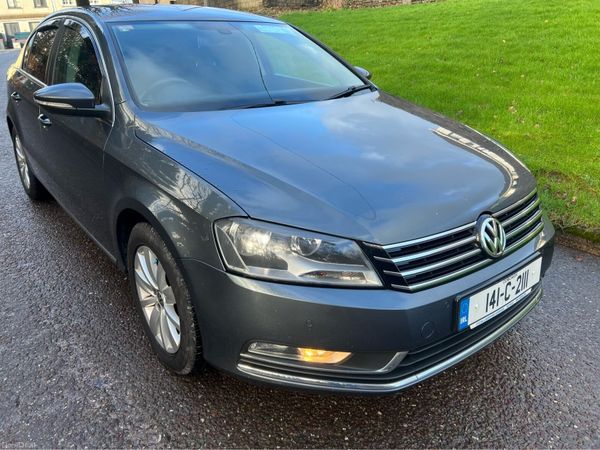 Volkswagen Passat Saloon, Diesel, 2014, Grey