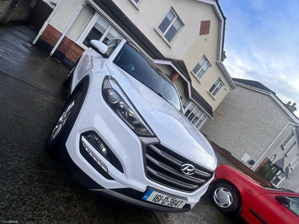 Hyundai Tucson SUV, Diesel, 2016, White
