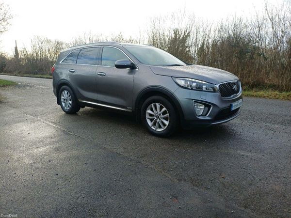 Kia Sorento SUV, Diesel, 2015, Grey