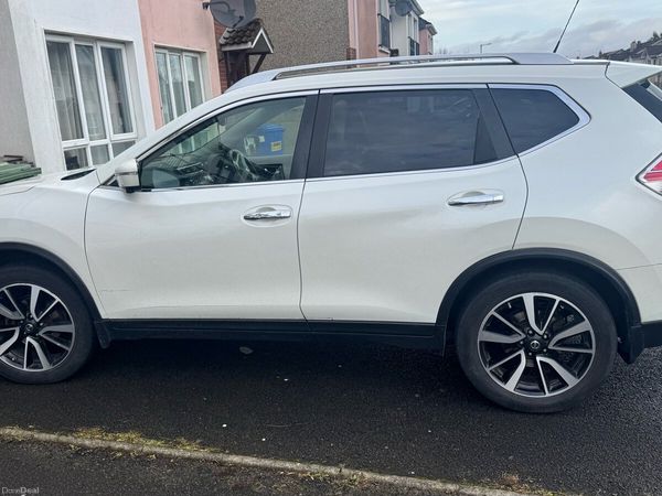 Nissan X-Trail SUV, Diesel, 2015, White