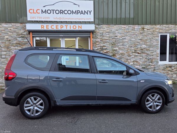 Dacia Jogger MPV, Petrol, 2023, Grey