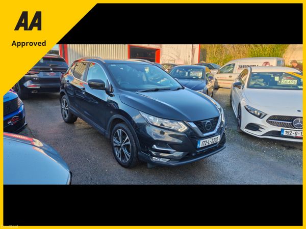 Nissan Qashqai Hatchback, Diesel, 2017, Black