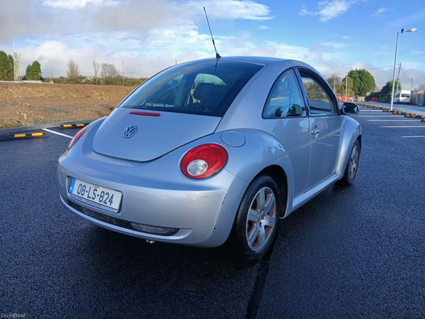 Volkswagen Beetle Hatchback, Petrol, 2008, Silver