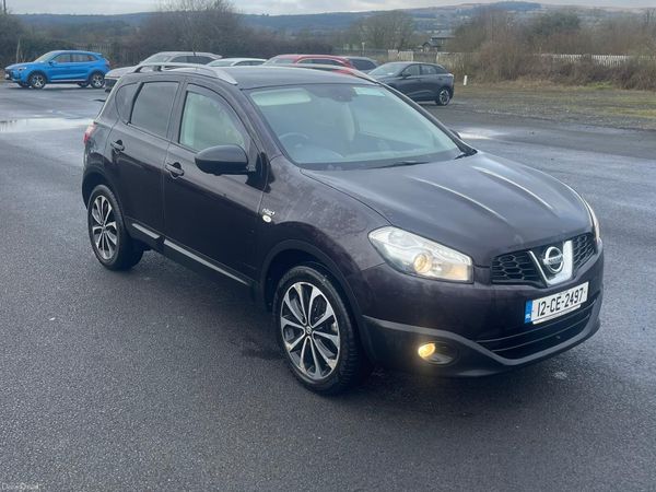 Nissan Qashqai Hatchback, Diesel, 2012, Black
