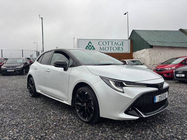Toyota Corolla Hatchback, Petrol Hybrid, 2023, White