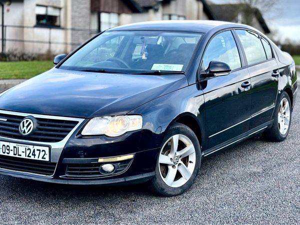 Volkswagen Passat Saloon, Diesel, 2009, Black