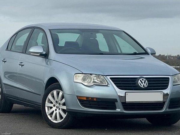 Volkswagen Passat Saloon, Petrol, 2007, Blue