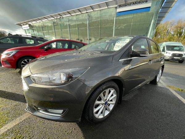 Ford Focus Hatchback, Diesel, 2017, Grey