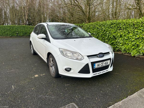 Ford Focus Hatchback, Diesel, 2014, White