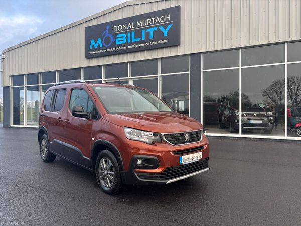 Peugeot Rifter MPV, Diesel, 2022, Orange