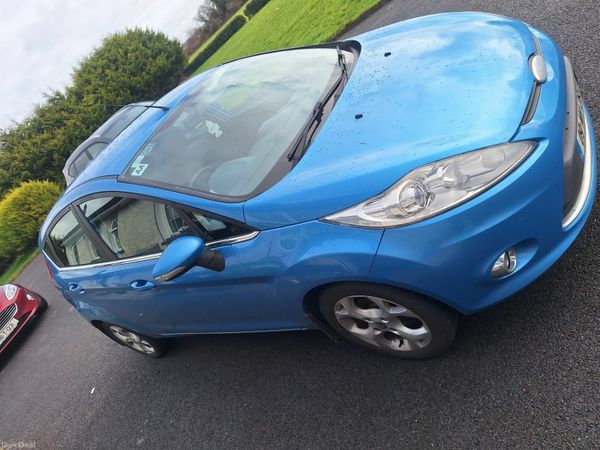 Ford Fiesta Hatchback, Petrol, 2009, Blue