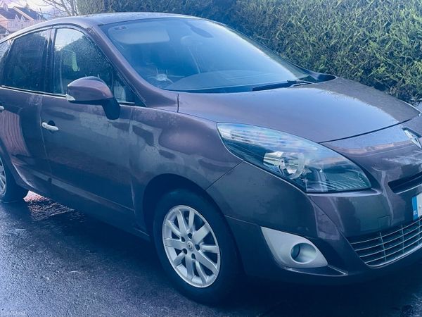 Renault Grand Scenic MPV, Diesel, 2011, Bronze