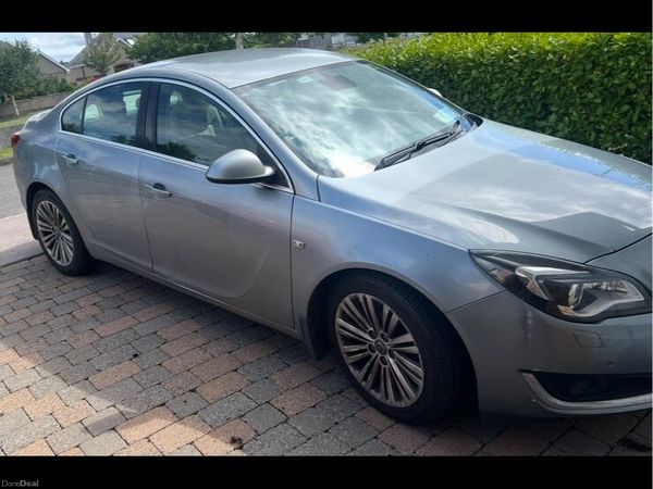 Opel Insignia Saloon, Diesel, 2015, Silver