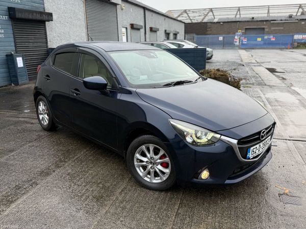 Mazda Demio MPV, Petrol, 2015, Blue