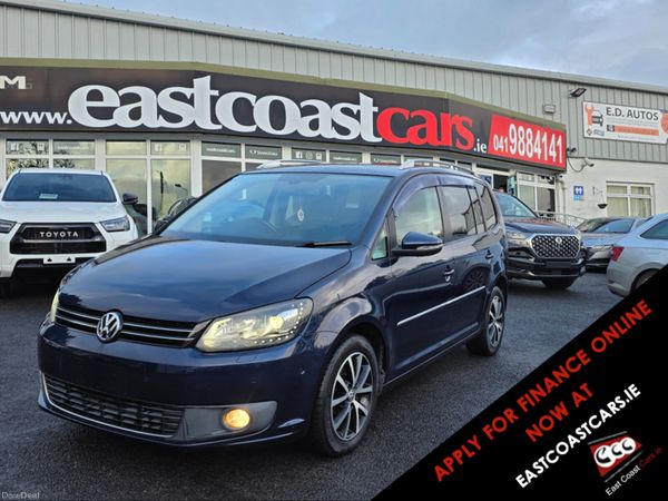 Volkswagen Touran MPV, Petrol, 2013, Blue