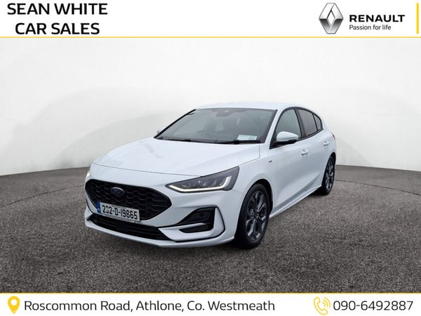 Ford Focus Hatchback, Diesel, 2023, White