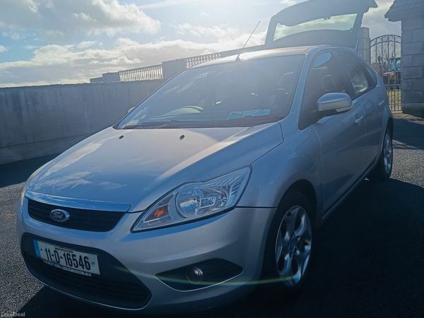 Ford Focus Hatchback, Diesel, 2011, Silver