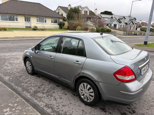 Nissan Tiida Saloon, Petrol, 2008, Grey