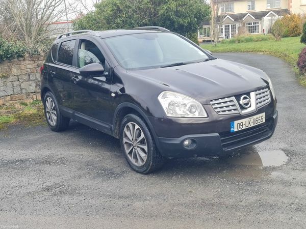 Nissan Qashqai+2 Hatchback, Diesel, 2010, Black
