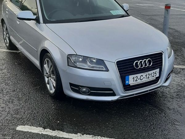 Audi A3 Hatchback, Diesel, 2012, Silver