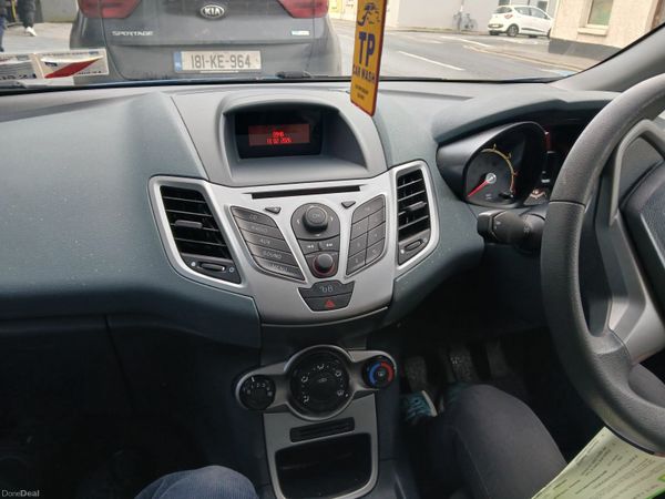 Ford Fiesta Hatchback, Petrol, 2010, Blue