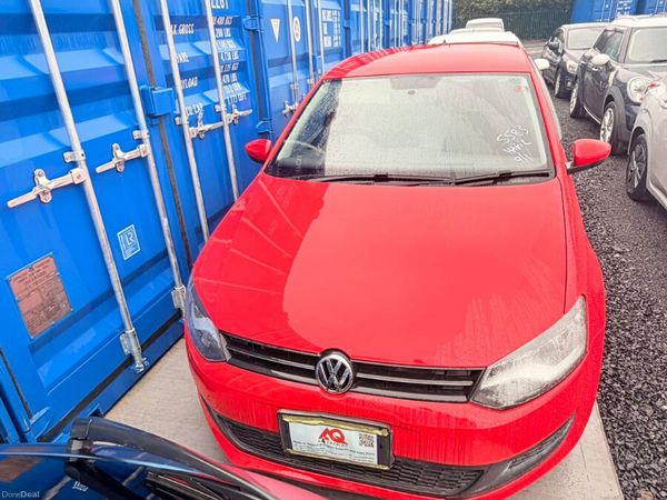 Volkswagen Polo Hatchback, Petrol, 2010, Red