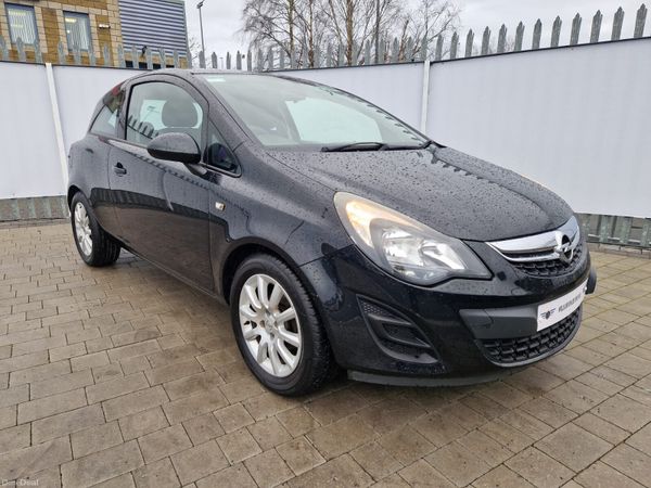 Opel Corsa Hatchback, Petrol, 2014, Black