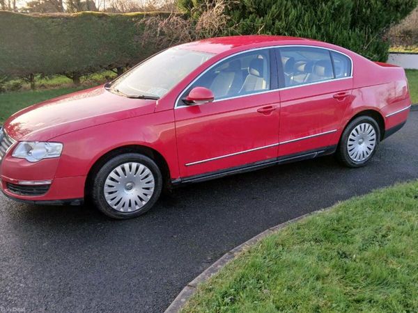 Volkswagen Passat Saloon, Diesel, 2007, Red