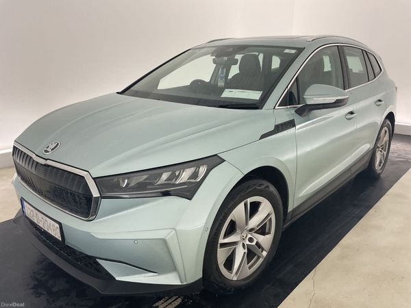 Skoda Enyaq Estate/Jeep, Electric, 2022, Grey
