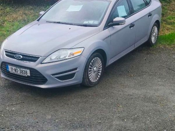 Ford Mondeo Hatchback, Diesel, 2011, Silver