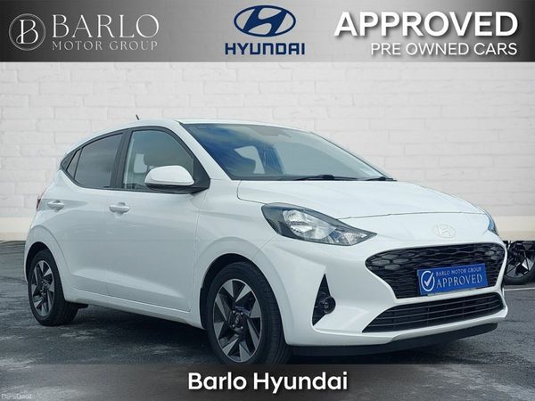 Hyundai i10 Hatchback, Petrol, 2023, White