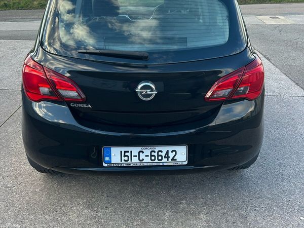 Opel Corsa Hatchback, Petrol, 2015, Black