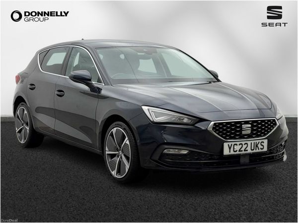 SEAT Leon Hatchback, Petrol Hybrid, 2022, Blue